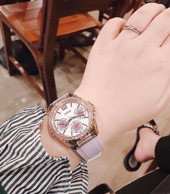 Montre Femme Guess Starlight W0846L6 - Zaphyr Montres Tunisie